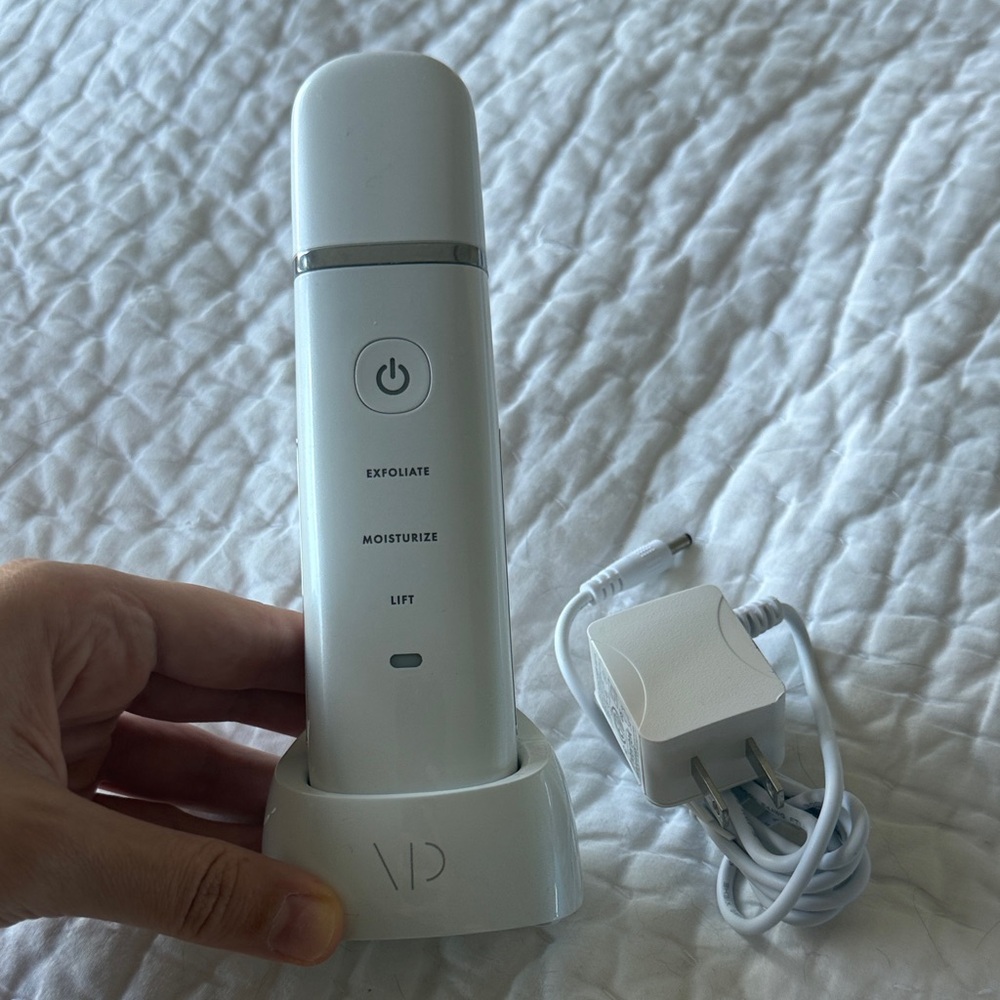 Vanity Planet Essia Ultrasonic Lifting & Exfoliating Wand